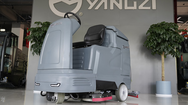 不同型號洗地機都有什么作用？