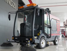 掃地車邊刷日常怎么清理？麻不麻煩